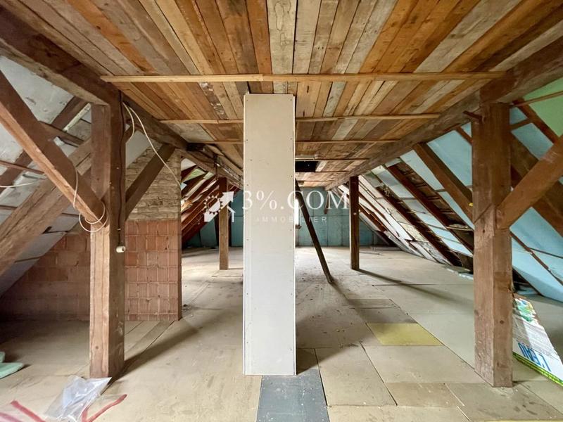 Corps de ferme - 136 m² - 6 pièces