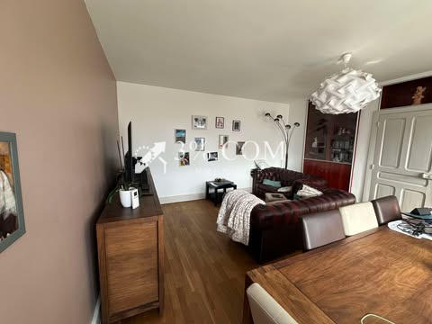 Maison de village - 170 m² - 6 pièces