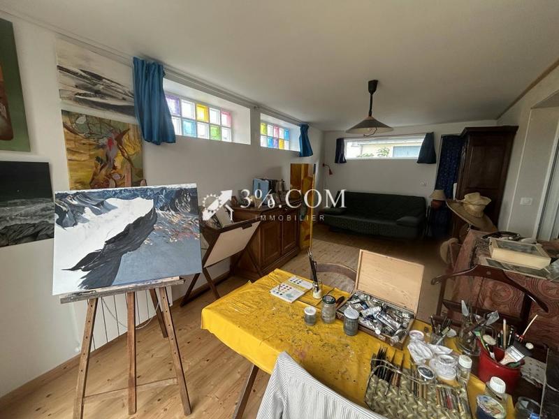 Maison - 136 m² - 6 pièces