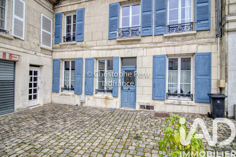 Maison de ville - 131 m² - 6 pièces