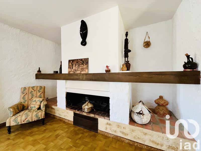 Maison - 223 m² - 9 pièces