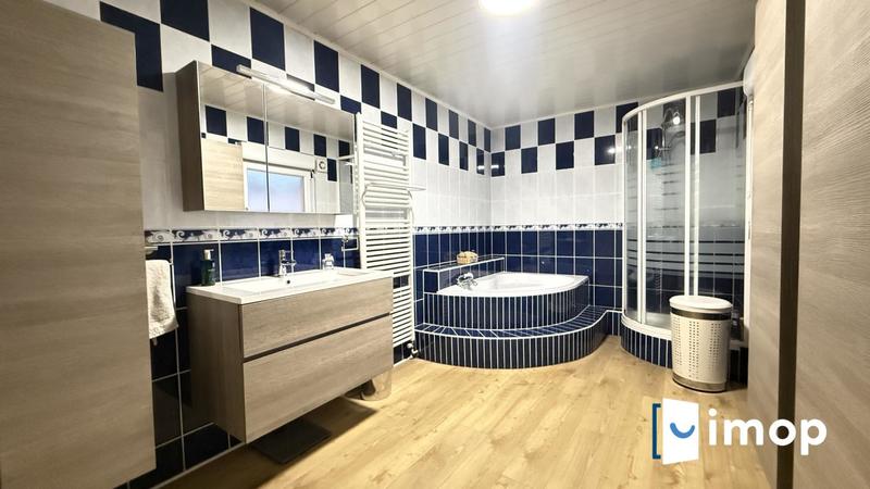 Maison - 130 m² - 6 pièces