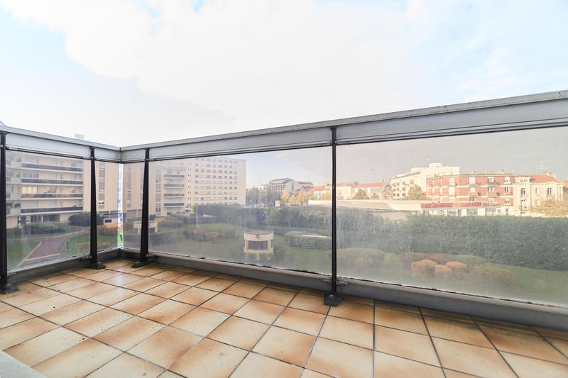 Appartement - 79 m² - 4 pièces