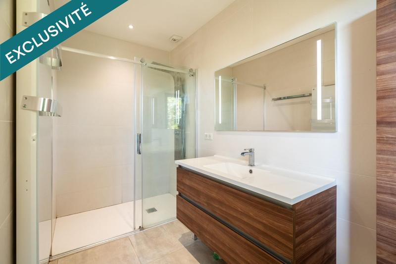 Villa - 190 m² - 6 pièces