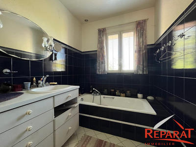 Maison - 188 m² - 6 pièces