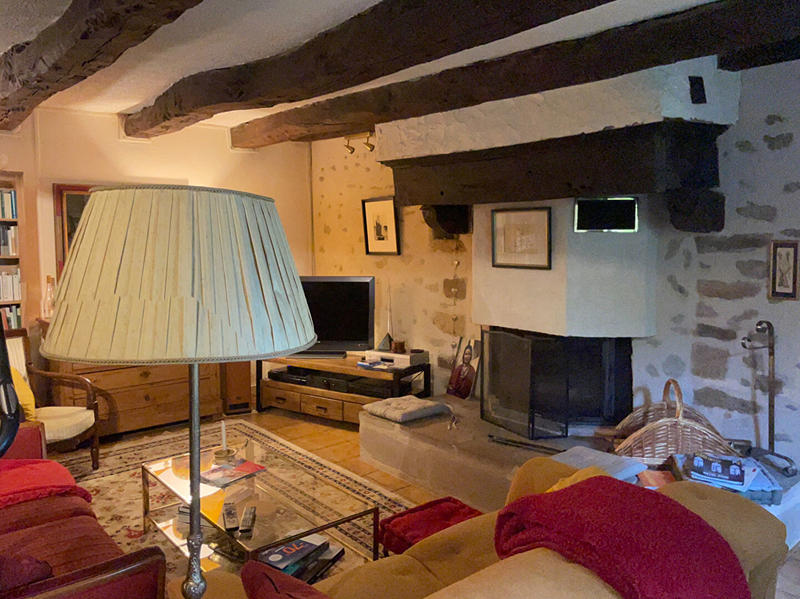 Maison - 212 m² - 7 pièces