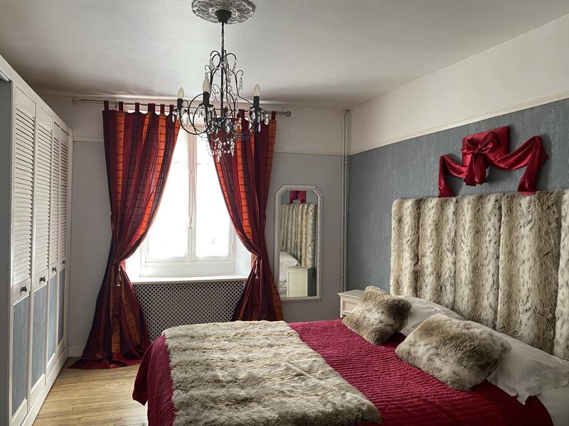 Maison ancienne - 190 m² - 6 pièces