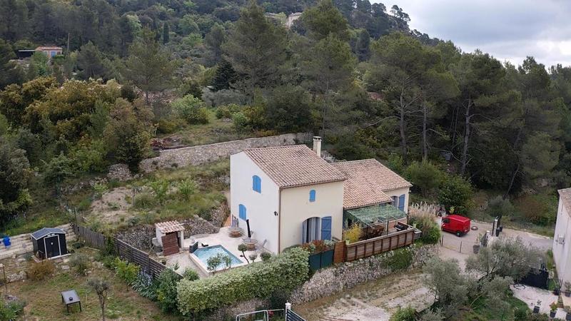 Villa - 145 m² - 4 pièces