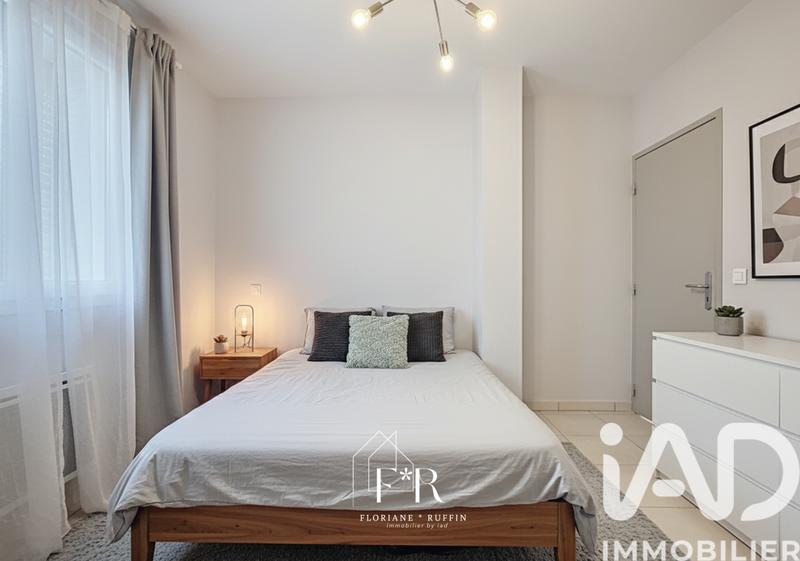 Maison - 200 m² - 4 pièces