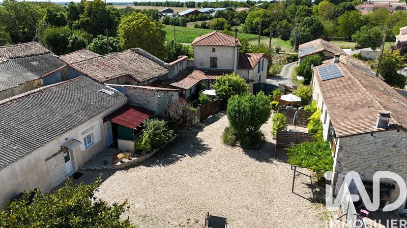 Maison - 371 m² - 11 pièces