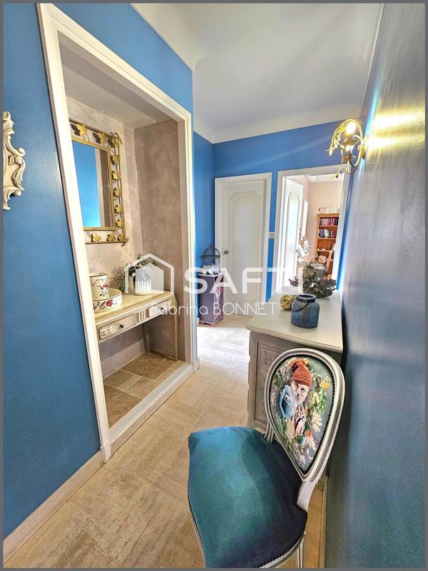 Maison - 212 m² - 7 pièces