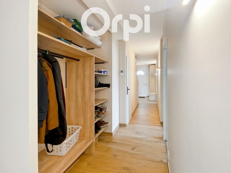 Maison - 137 m² - 7 pièces