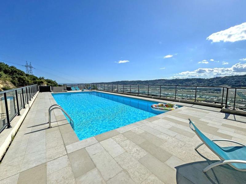 Appartement - 88 m² - 3 pièces