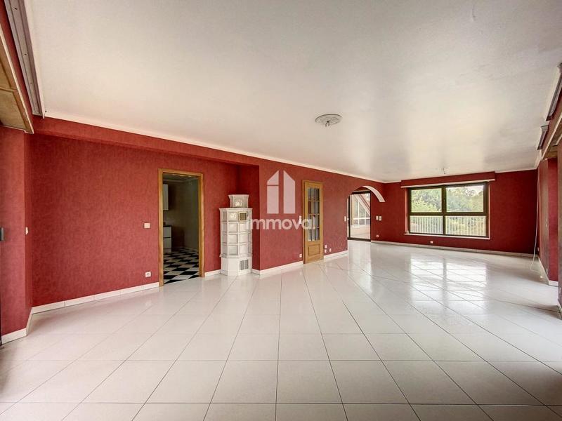 Duplex - 173 m² - 7 pièces