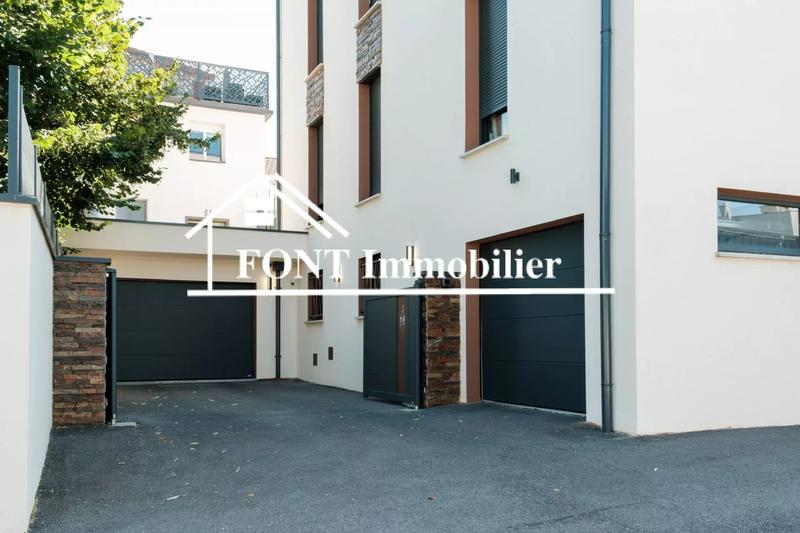 Appartement - 150 m² - 5 pièces