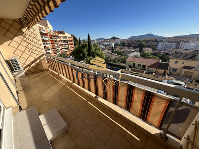 Appartement - 70 m² - 3 pièces