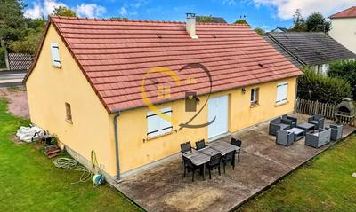 Maison de village - 130 m² - 7 pièces