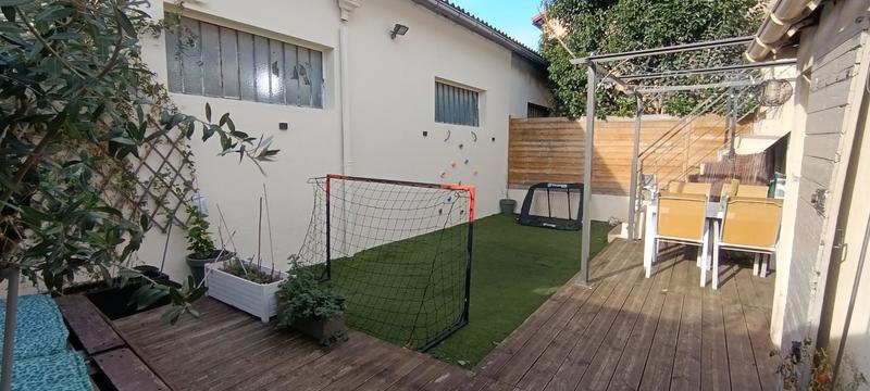 Maison - 108 m² - 4 pièces