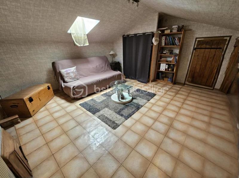 Maison traditionnelle - 200 m² - 6 pièces