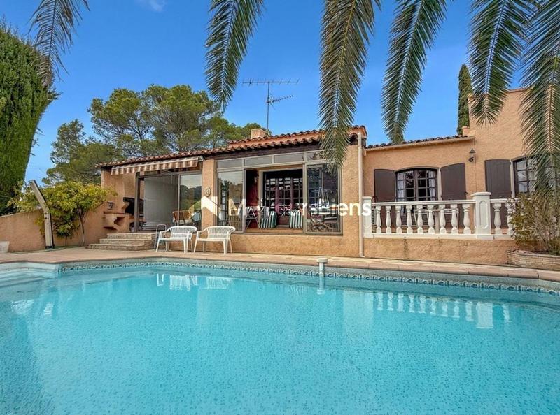 Villa - 142 m² - 6 pièces