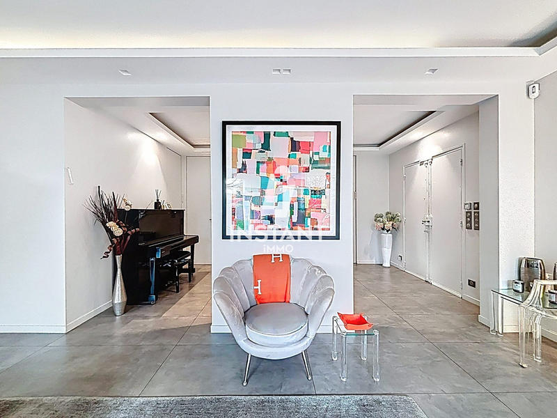 Appartement - 134 m² - 5 pièces