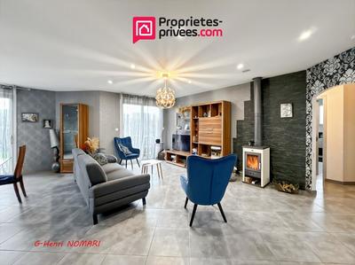 Maison - 152 m² - 7 pièces