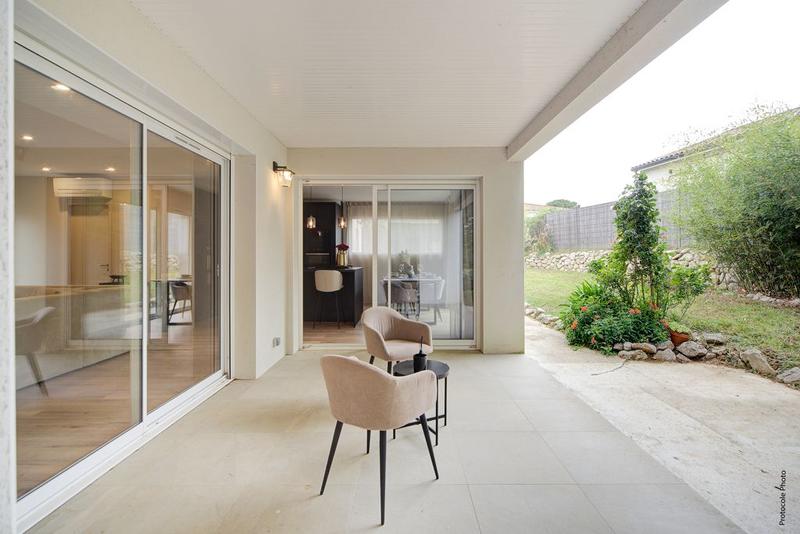 Maison - 140 m² - 5 pièces