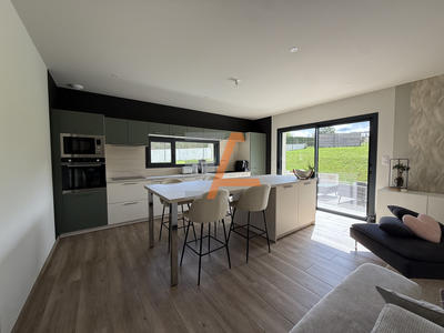 Villa - 115 m² - 4 pièces