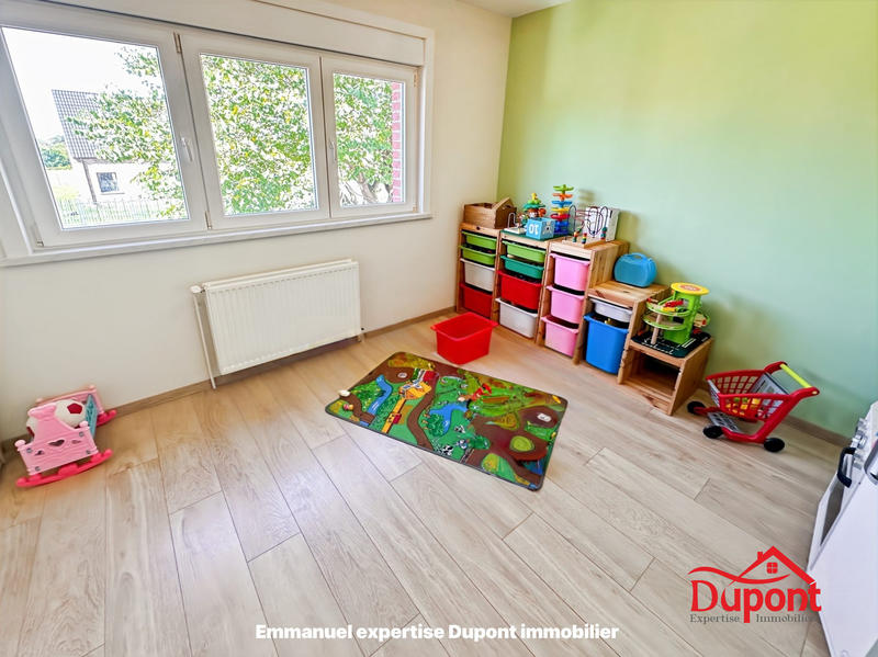 Villa - 180 m² - 8 pièces