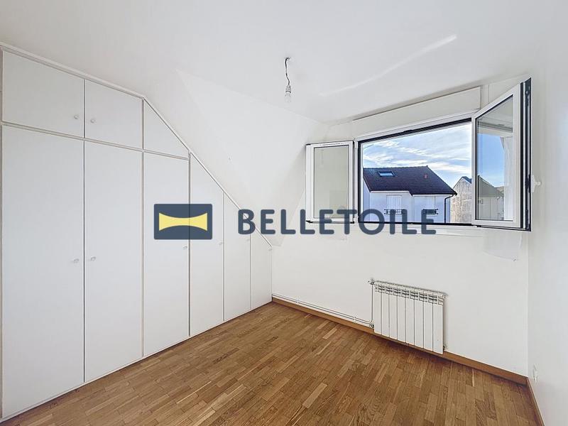 Pavillon - 86 m² - 4 pièces