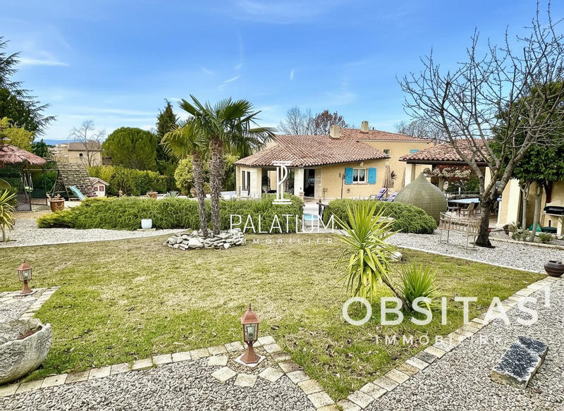 Maison - 153 m² - 5 pièces