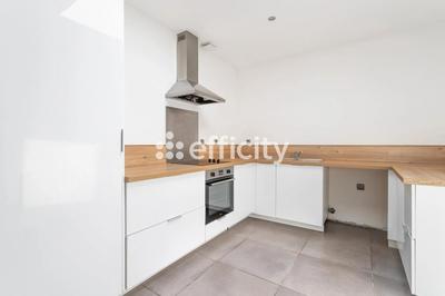 Maison - 72 m² - 3 pièces