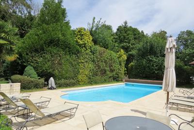 Maison ancienne - 107 m² - 10 pièces