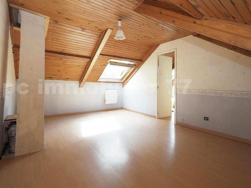 Maison de village - 130 m² - 6 pièces