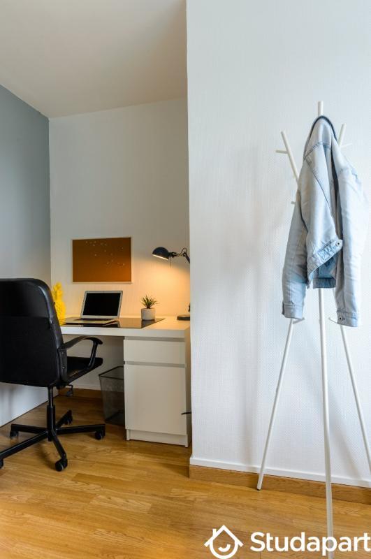 Chambre - 12 m² - 1 pièce