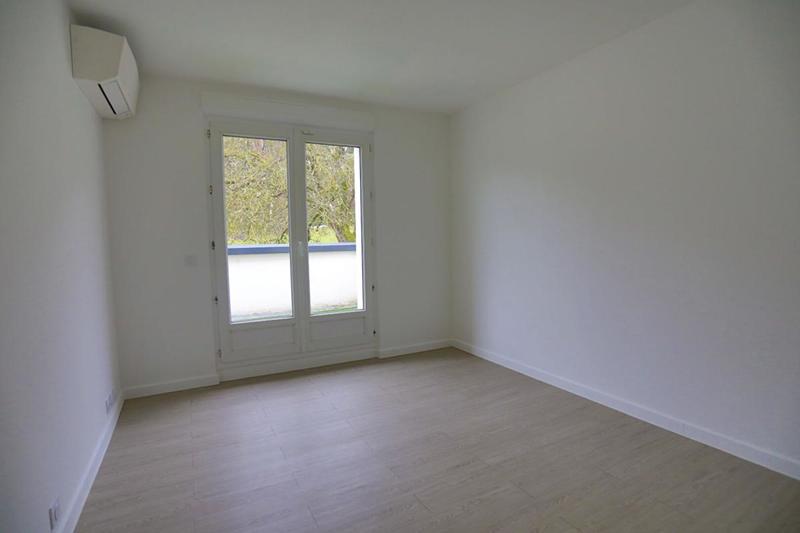 Maison - 195 m² - 7 pièces