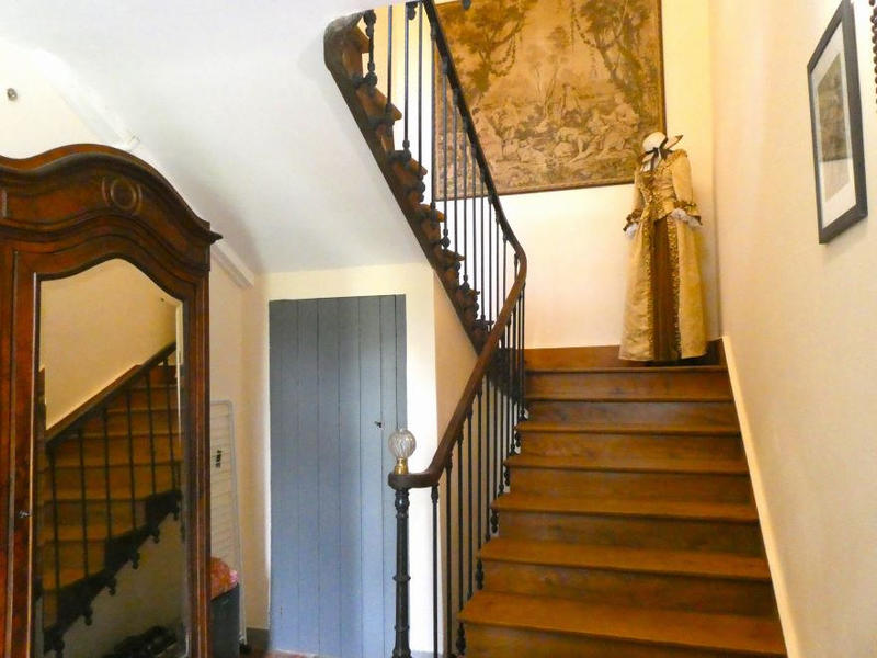 Maison en pierre - 253 m² - 10 pièces