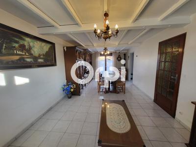 Maison - 87 m² - 4 pièces