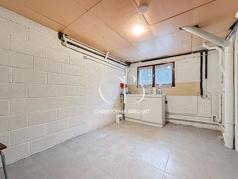 Maison - 122 m² - 6 pièces