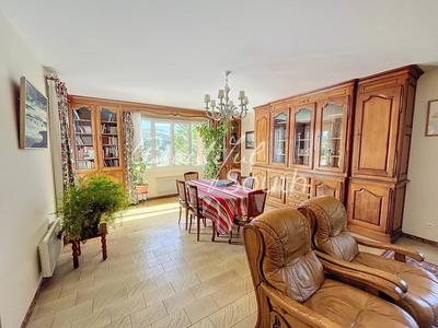 Villa - 141 m² - 4 pièces