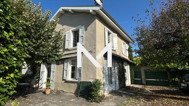 Maison ancienne - 165 m² - 7 pièces