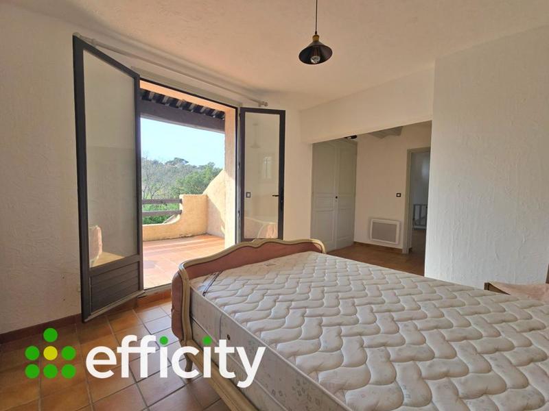 Villa - 122 m² - 5 pièces