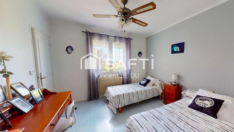 Villa - 220 m² - 6 pièces