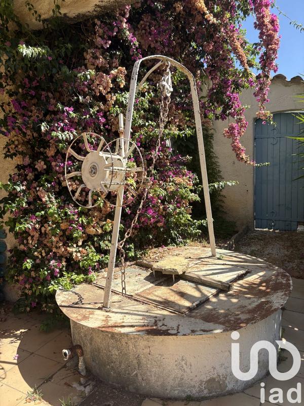 Maison - 240 m² - 8 pièces