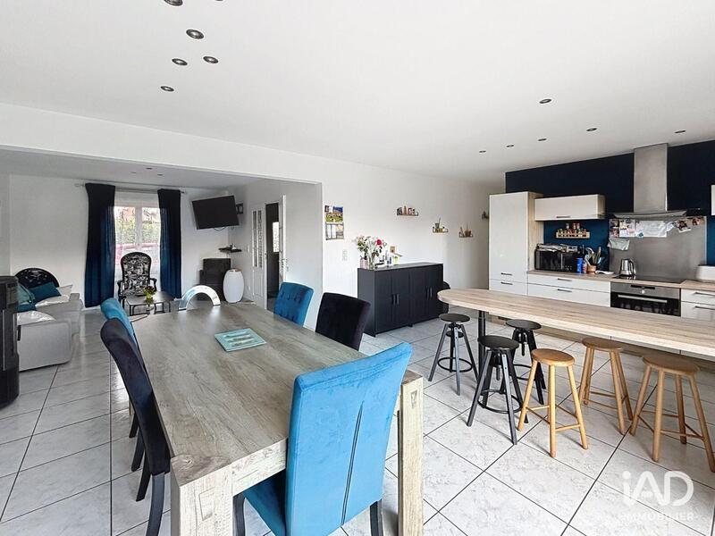 Maison - 128 m² - 6 pièces