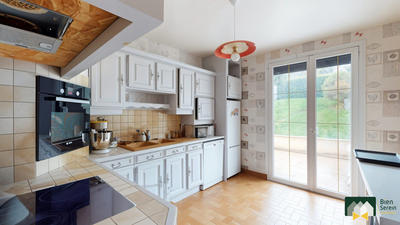 Maison traditionnelle - 105 m² - 5 pièces