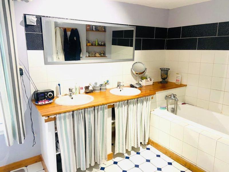 Maison en pierre - 170 m² - 7 pièces