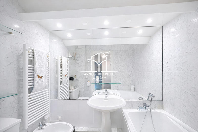 Appartement - 74 m² - 3 pièces