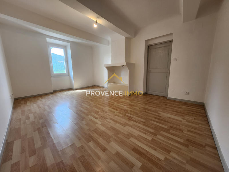 Appartement - 146 m² - 7 pièces