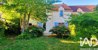 Maison - 123 m² - 7 pièces